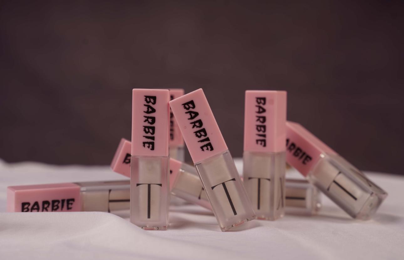 ليب جلوس باربي — مكبّر الشفاه الشفاف